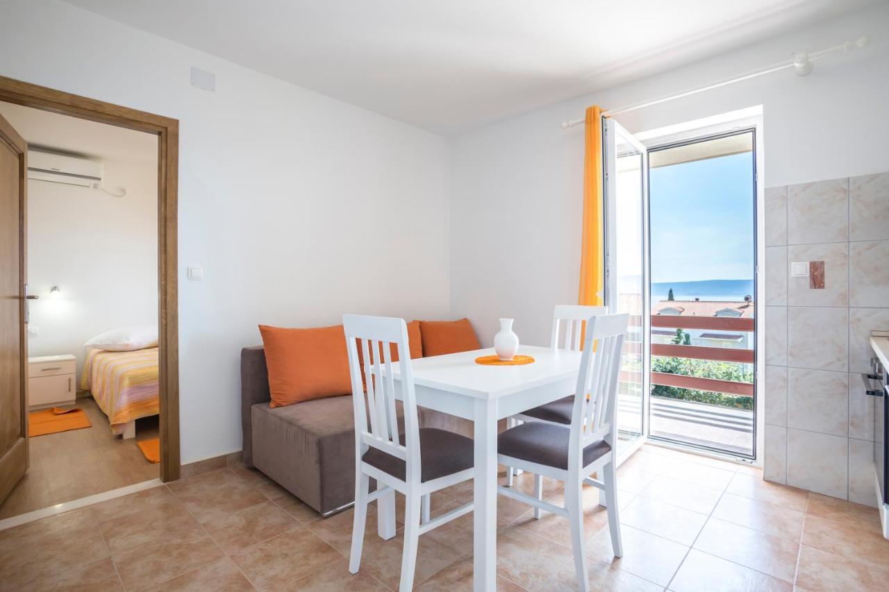 Apartmani Bezmalinovic Бол Экстерьер фото